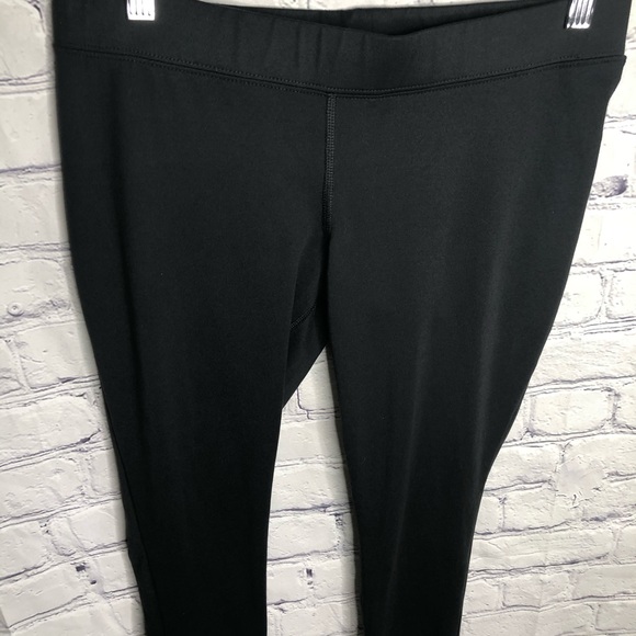 Ingrid & Isabel Maternity Black Leggings Small - Picture 3 of 7